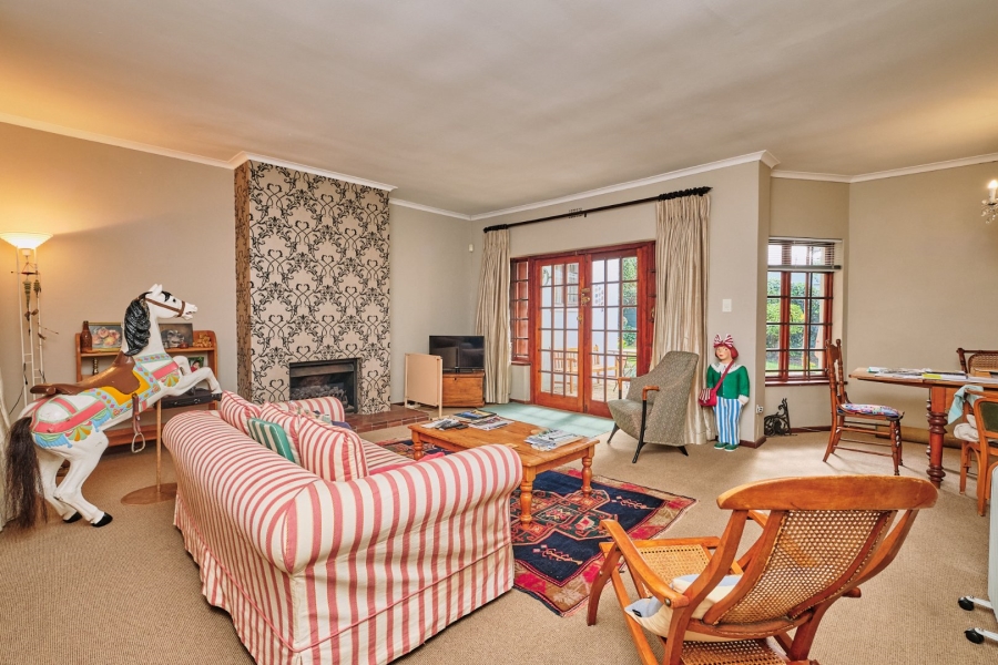 To Let 2 Bedroom Property for Rent in Wynberg Upper Western Cape